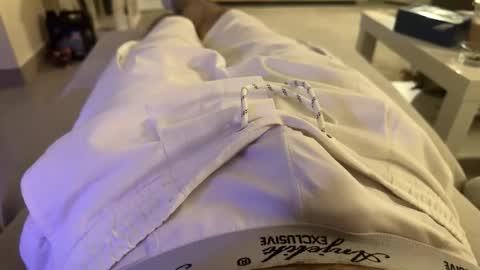 Snapshot of mike860947 chatting on 10/05/25, 09:34 mike860947 online show from 10/05/25, 09:34