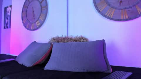 Snapshot of mike_0233 chatting on 12/11/24, 07:20 Mike 0233 online show from 12/11/24, 07:20