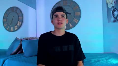 Snapshot of mike_0233 chatting on 01/09/25, 03:58 Mike 0233 online show from 01/09/25, 03:58