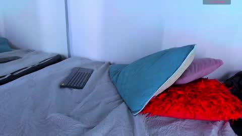 Snapshot of mike_0233 chatting on 01/17/25, 09:39 Mike 0233 online show from 01/17/25, 09:39