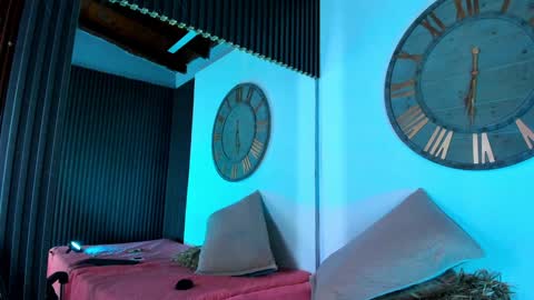 Snapshot of mike_0233 chatting on 02/02/25, 06:48 Mike 0233 online show from 02/02/25, 06:48