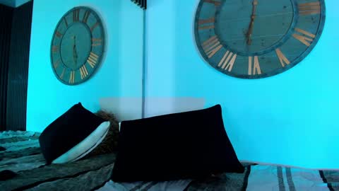 Snapshot of mike_0233 chatting on 02/04/25, 06:57 Mike 0233 online show from 02/04/25, 06:57