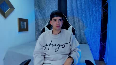 Mike 0233 online show from 12/03/25, 03:58