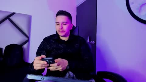 Mike online show from 10/28/25, 11:36