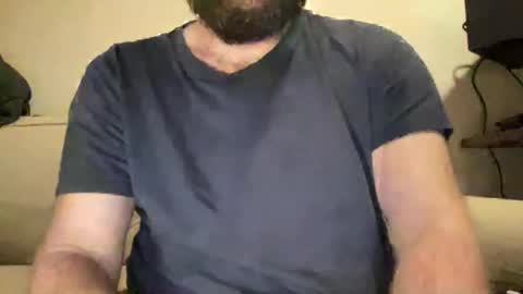 Snapshot of mike_berlin1 chatting on 12/08/24, 11:19 MIke online show from 12/08/24, 11:19