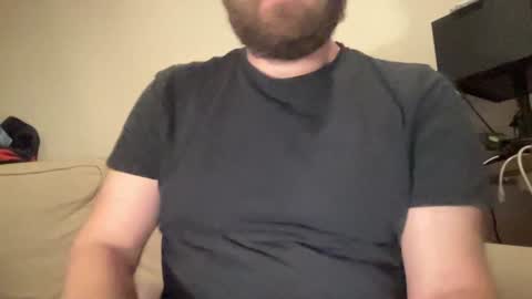 Snapshot of mike_berlin1 chatting on 02/09/25, 01:33 MIke online show from 02/09/25, 01:33