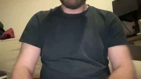 Snapshot of mike_berlin1 chatting on 03/01/25, 11:47 MIke online show from 03/01/25, 11:47