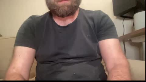 Snapshot of mike_berlin1 chatting on 05/24/26, 12:04 MIke online show from 05/24/26, 12:04