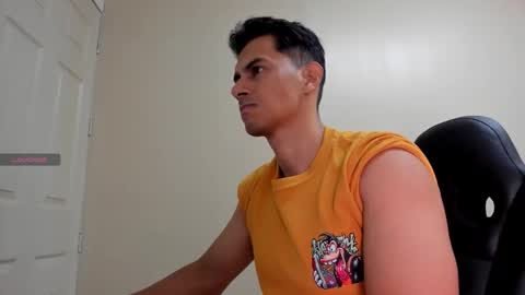 Snapshot of mike_conors chatting on 02/12/26, 02:50 Mike online show from 02/12/26, 02:50