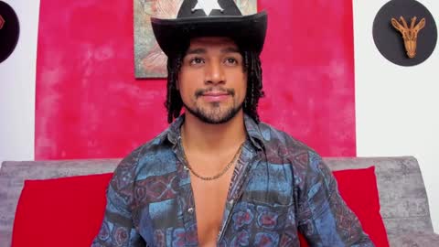   online show from 01/11/25, 01:59