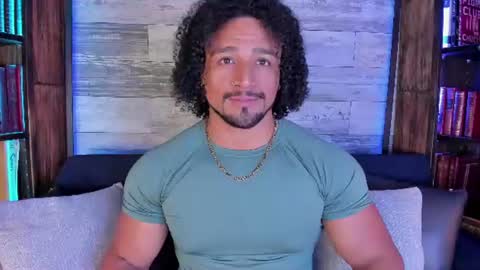   online show from 08/01/26, 08:02