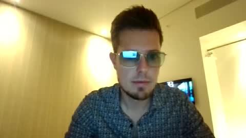 mike_in_strings online show from 11/10/25, 12:20