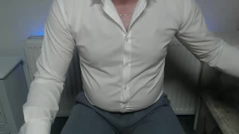 Snapshot of mike_master30 chatting on 04/13/26, 09:26 MikeMaster online show from 04/13/26, 09:26