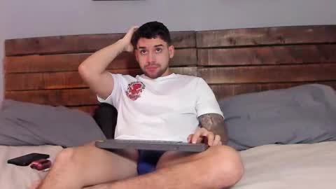 Mike Montoya online show from 01/18/26, 04:16