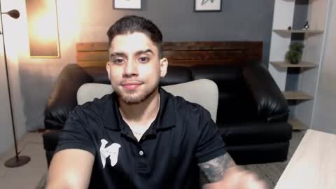 Snapshot of mike_montoya chatting on 06/07/26, 12:15 Mike Montoya online show from 06/07/26, 12:15