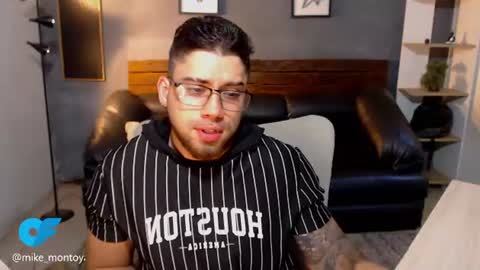 Snapshot of mike_montoya chatting on 07/14/26, 10:48 Mike Montoya online show from 07/14/26, 10:48
