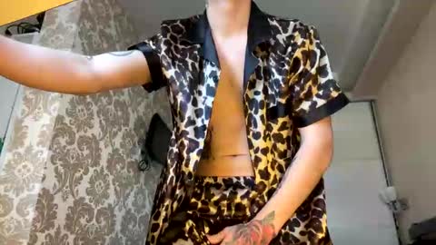 Snapshot of mike_severi chatting on 03/11/26, 10:10 Mike online show from 03/11/26, 10:10