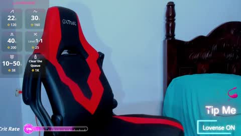 mike_shelby21 online show from 11/18/25, 03:34