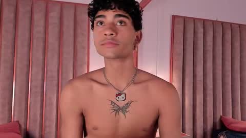 Snapshot of mike_thomsonn chatting on 02/22/26, 04:49 Mike Thomsonn online show from 02/22/26, 04:49