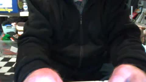 mikeb3200 online show from 02/28/25, 04:43