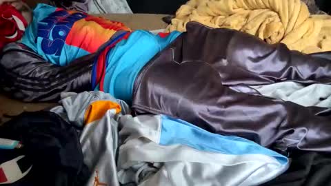 Snapshot of mikeballshorts chatting on 03/03/26, 06:58 mikeballshorts online show from 03/03/26, 06:58