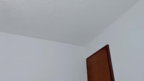 Mikebelf4 online show from 10/16/25, 04:19