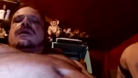 Snapshot of mikeblair5081 chatting on 11/28/25, 08:28 mikeblair5081 online show from 11/28/25, 08:28