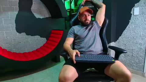 Mike Blare online show from 01/07/25, 07:06