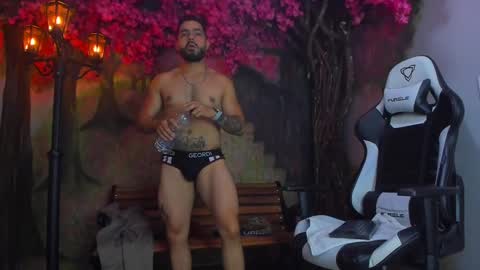 Mike Blare online show from 01/21/25, 07:50