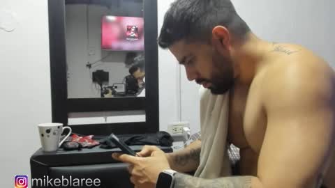 mikeblaree online show from 10/30/25, 05:57