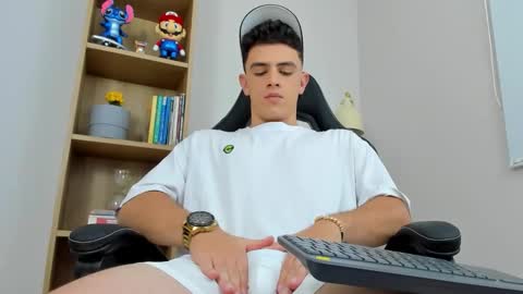 Mike Cooper online show from 03/22/26, 01:53