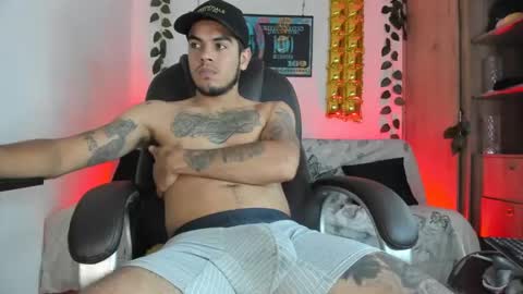 Snapshot of mikee_scooth chatting on 01/21/25, 11:46 mikee_scooth online show from 01/21/25, 11:46