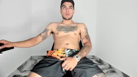 mikee_scooth online show from 11/16/25, 03:17