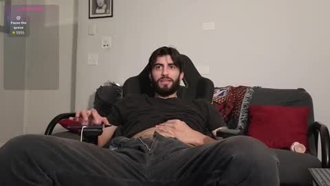 Snapshot of mikehawk1589 chatting on 11/21/25, 06:12 mikehawk1589 online show from 11/21/25, 06:12