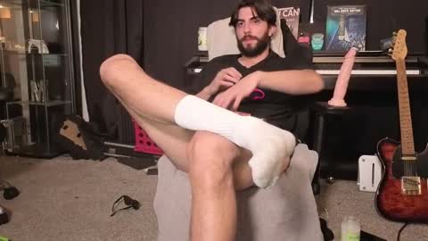 Snapshot of mikehawk1589 chatting on 03/09/26, 04:27 mikehawk1589 online show from 03/09/26, 04:27