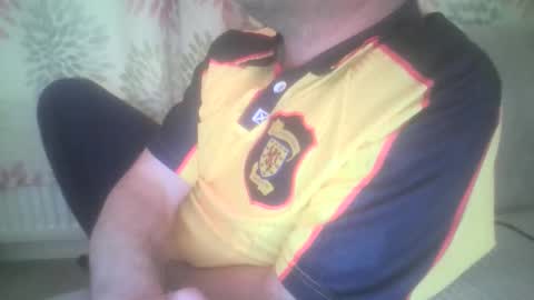 Snapshot of mikehockishuge9 chatting on 05/26/26, 09:22 mikehockishuge9 online show from 05/26/26, 09:22