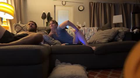 Snapshot of mikehunt247 chatting on 09/21/25, 12:29 mikehunt247 online show from 09/21/25, 12:29