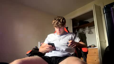 Snapshot of mikeiron126150 chatting on 10/01/25, 10:49 mikeiron126150 online show from 10/01/25, 10:49