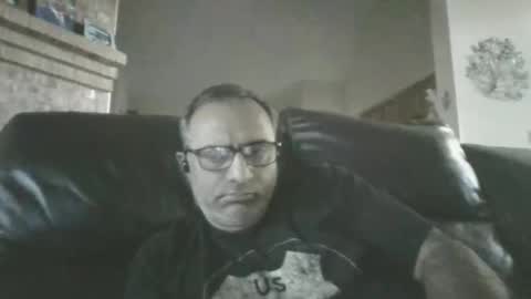 Snapshot of mikej143 chatting on 11/22/25, 10:20 mikej143 online show from 11/22/25, 10:20