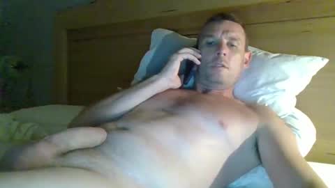 Snapshot of mikejackson7 chatting on 02/03/25, 08:57 MJ online show from 02/03/25, 08:57