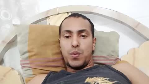 Snapshot of mikelgold1 chatting on 11/17/25, 12:49 mikelgold1 online show from 11/17/25, 12:49