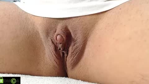 Mikell Williams online show from 11/06/25, 03:18