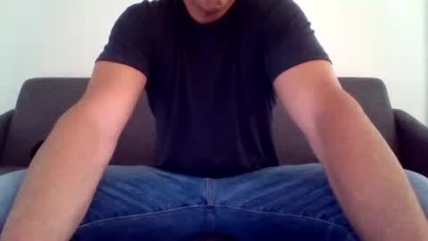 Snapshot of mikeps23 chatting on 07/19/26, 12:58 mikeps23 online show from 07/19/26, 12:58