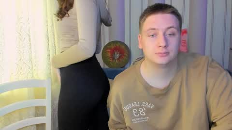 Snapshot of mikestoun chatting on 12/26/24, 09:01 mikestoun online show from 12/26/24, 09:01