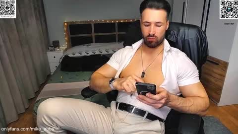 Mike    online show from 02/19/26, 03:52