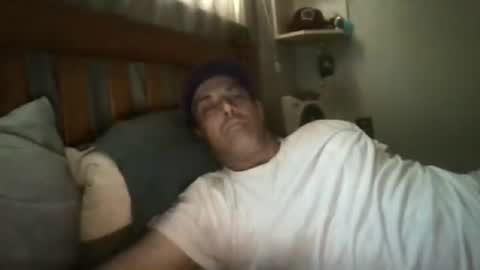 Snapshot of mikeundies chatting on 06/15/26, 09:55 mikeundies online show from 06/15/26, 09:55