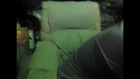 Snapshot of mikevm420 chatting on 03/05/26, 08:32 mike online show from 03/05/26, 08:32