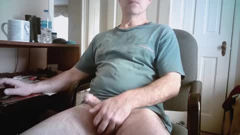 Snapshot of mikewulds chatting on 02/28/25, 02:09 Mike online show from 02/28/25, 02:09