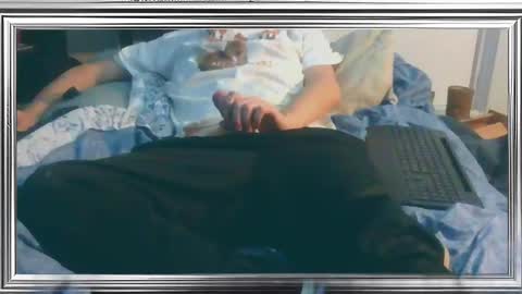 Snapshot of mikey_silver chatting on 12/19/24, 02:34 mikey_silver online show from 12/19/24, 02:34