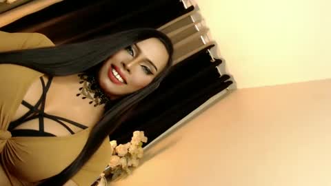 Mistress MikeyAlawi online show from 02/24/25, 03:33